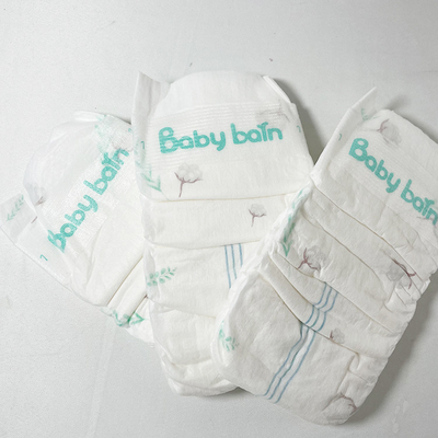 Penyerapan Besar Popok Bayi Menyentuh Lembut Popok Celana Sekali Pakai