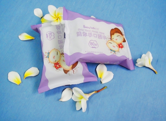 pasokan pabrik cina OEM Best formula biodegradable Baby wipes untuk pembersihan tangan dan wajah