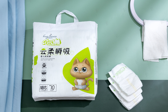 Sampel Gratis Popok bayi baru lahir ramah lingkungan 100% Bambu Biodegradable popok bayi