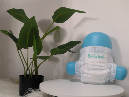 Kain Non Woven Menarik Popok Bayi Sekali Pakai Dengan Pinggang Elastis 360°