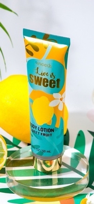 No Iritasi Nourishing Moisturizer Perawatan Kulit Body Lotion Untuk Penggunaan Sehari-hari
