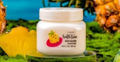 Lotion Tubuh Perawatan Kulit Kering Melembabkan Dalam Untuk Penggunaan Seluruh Tubuh