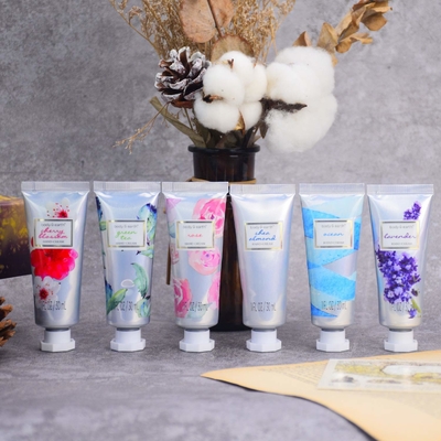 Formula Tidak Berminyak Menyerap Dengan Cepat Body Lotion Perawatan Kulit Meremajakan