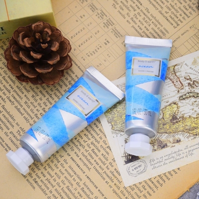 Formula Tidak Berminyak Menyerap Dengan Cepat Body Lotion Perawatan Kulit Meremajakan