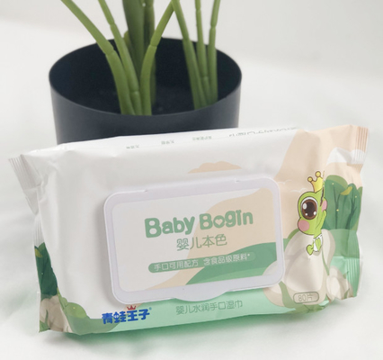 Handuk basah terkompresi dengan label pribadi yang dapat disesuaikan. Tisu basah plastik sekali pakai yang dapat digunakan untuk membersihkan